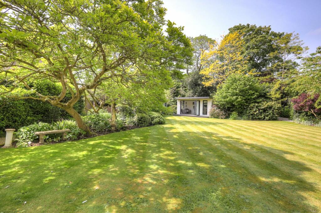 Additional property image - Church Street, Great Baddow, CM2