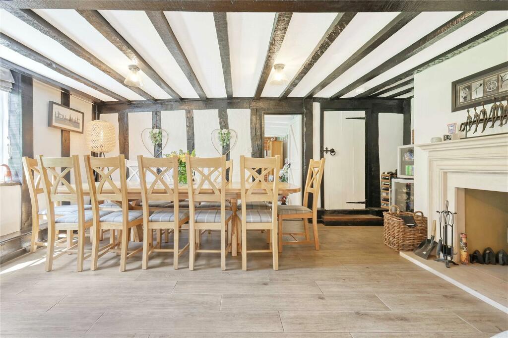Additional property image - Newney Green, Chelmsford, CM1