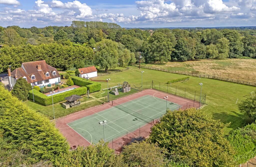 Additional property image - Outings Lane, Doddinghurst, CM15