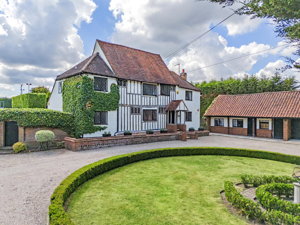 Additional property image - Outings Lane, Doddinghurst, CM15