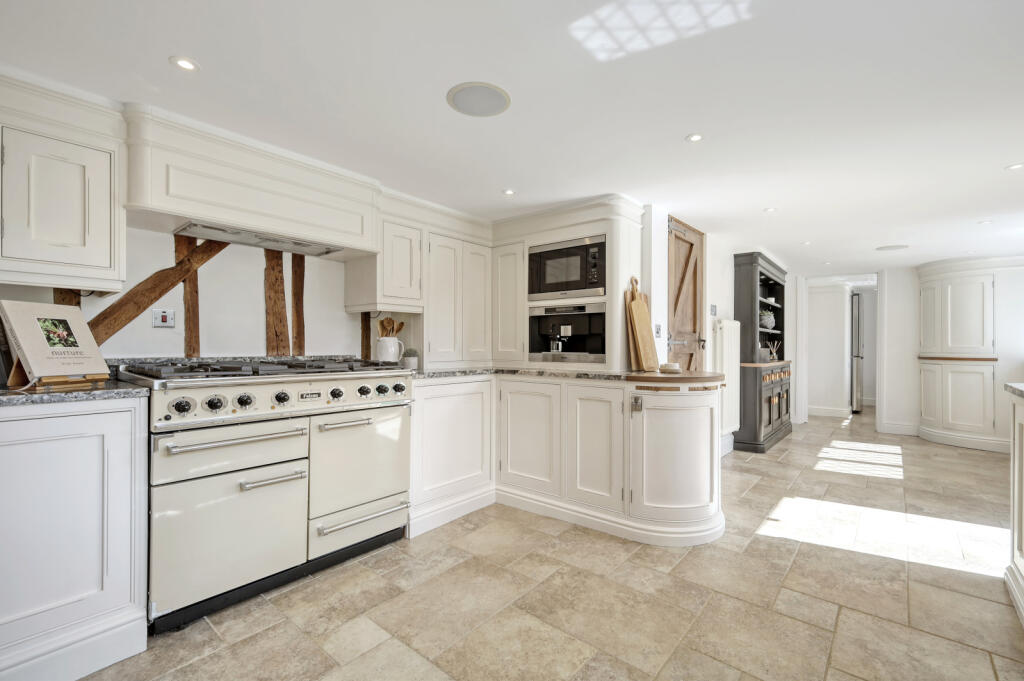 Additional property image - Outings Lane, Doddinghurst, CM15