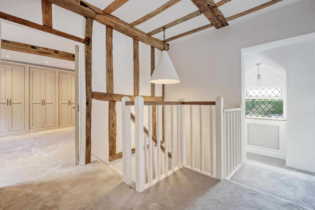 Additional property image - Outings Lane, Doddinghurst, CM15
