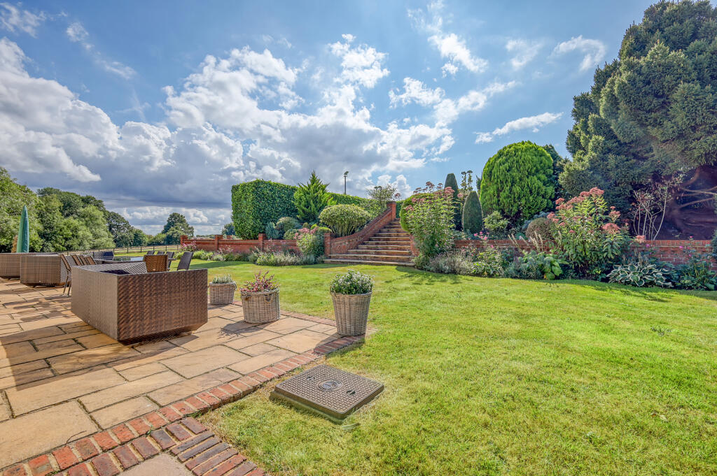 Additional property image - Outings Lane, Doddinghurst, CM15