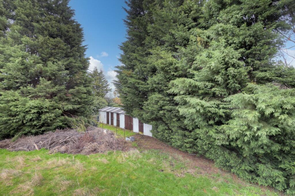 Additional property image - Church Street, Great Burstead, CM11