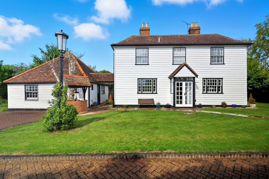 Main image of property: Pound Lane, Laindon, SS15