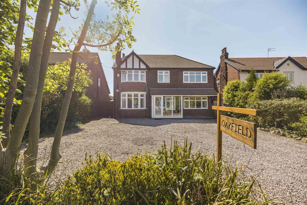 Main image of property: Jacksons lane, Hazel grove