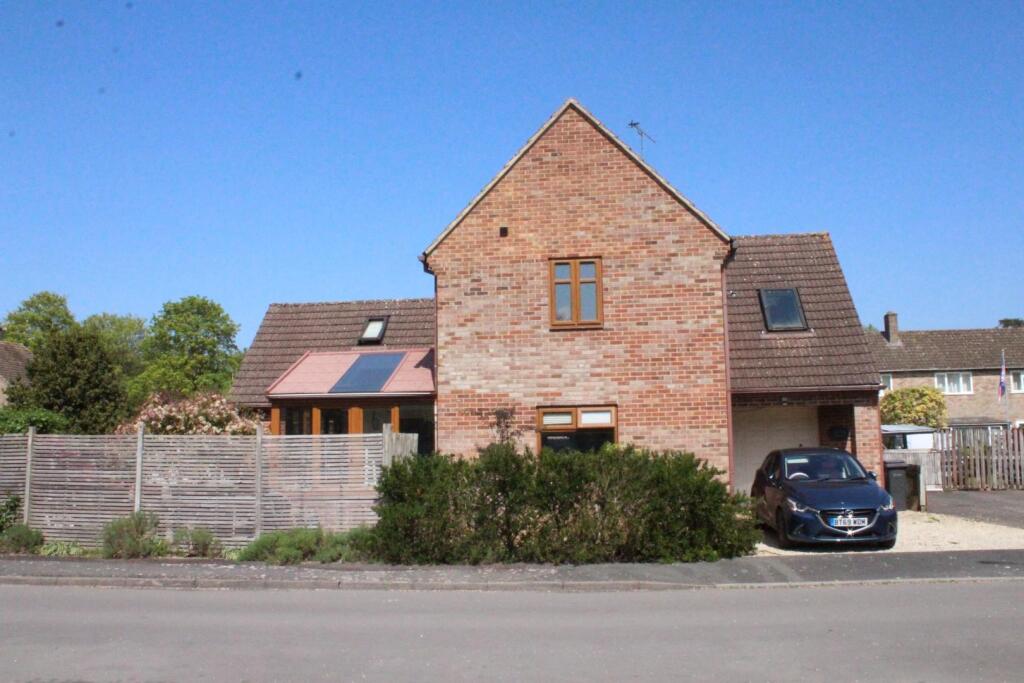 Main image of property: Faulkner's Close, Fairford