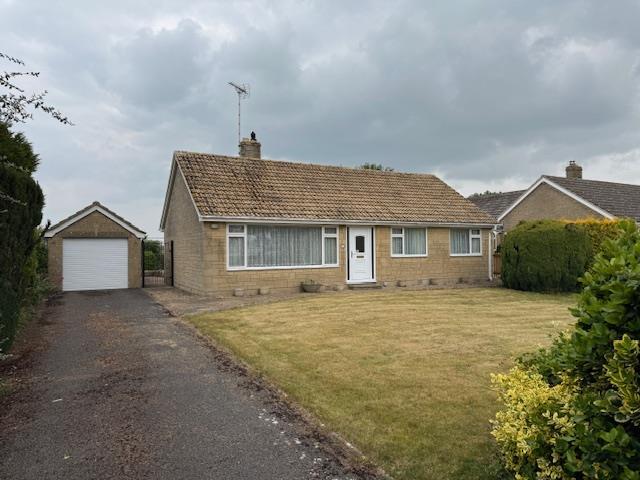 Main image of property: Hampton Grove, Meysey Hampton