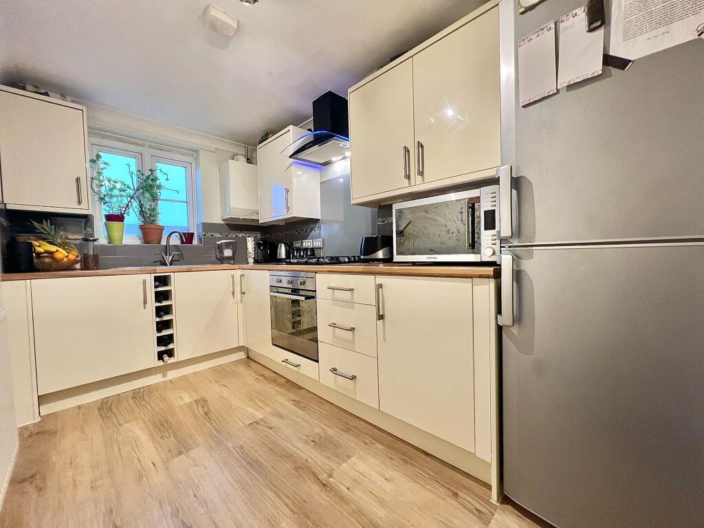 Main image of property: Park Cottage Drive, Fareham