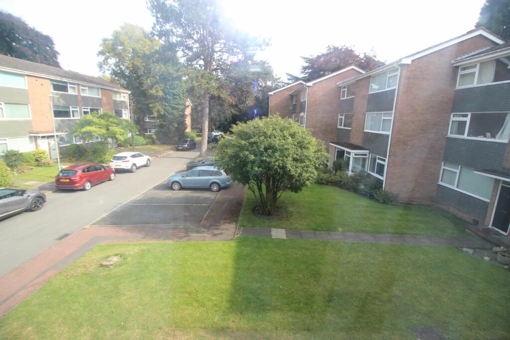 Additional property image - Links View, Streetly Sutton Coldfield