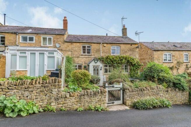Main image of property: 5 Chapel Row, Blockley