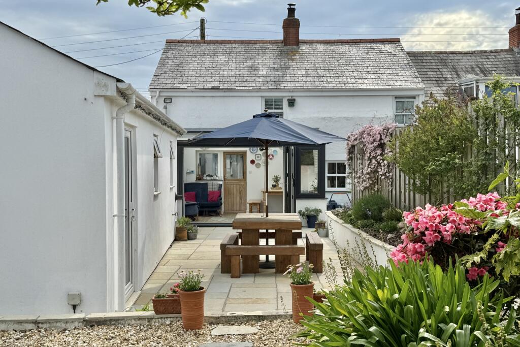 Main image of property: Elm Terrace, Burlawn, PL27