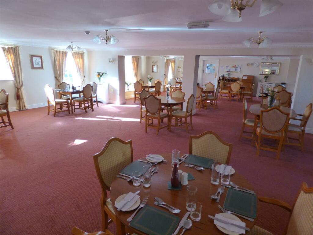 Additional property image - Glen View, Gravesend