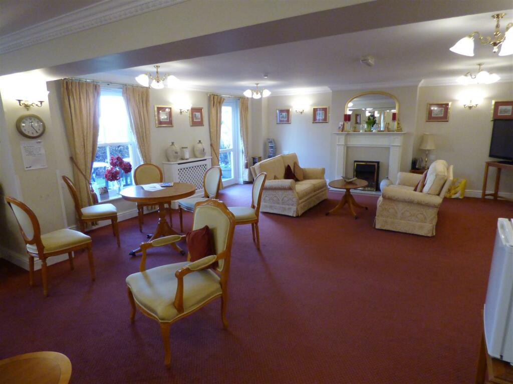 Additional property image - Glen View, Gravesend