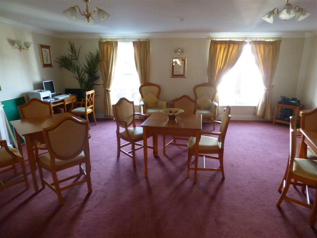 Additional property image - Glen View, Gravesend