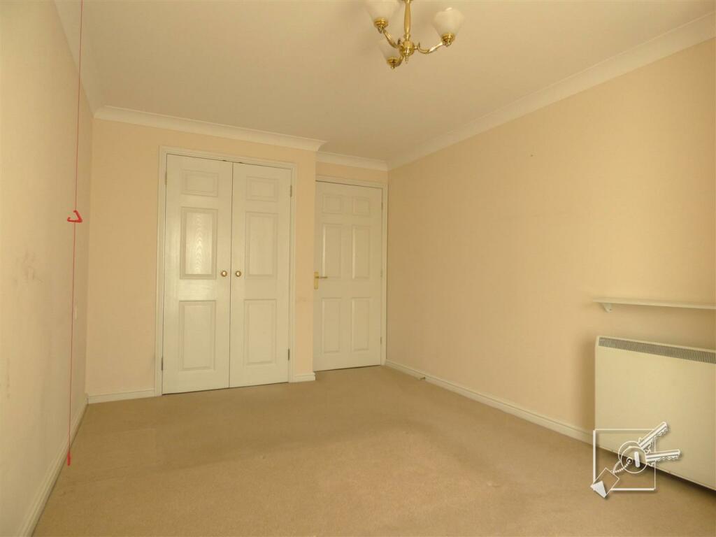 Additional property image - Glen View, Gravesend