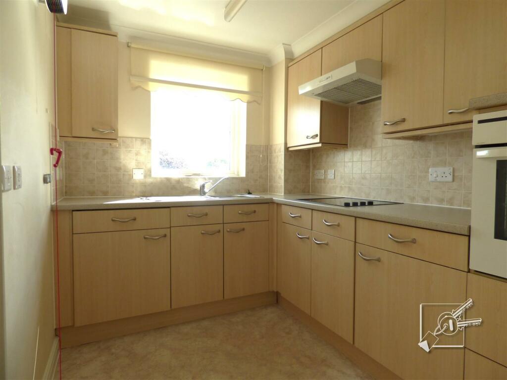 Additional property image - Glen View, Gravesend