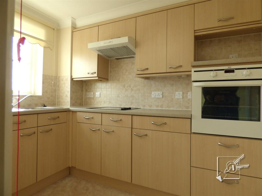 Additional property image - Glen View, Gravesend
