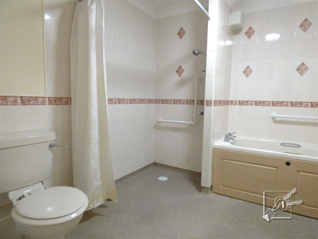 Additional property image - Glen View, Gravesend