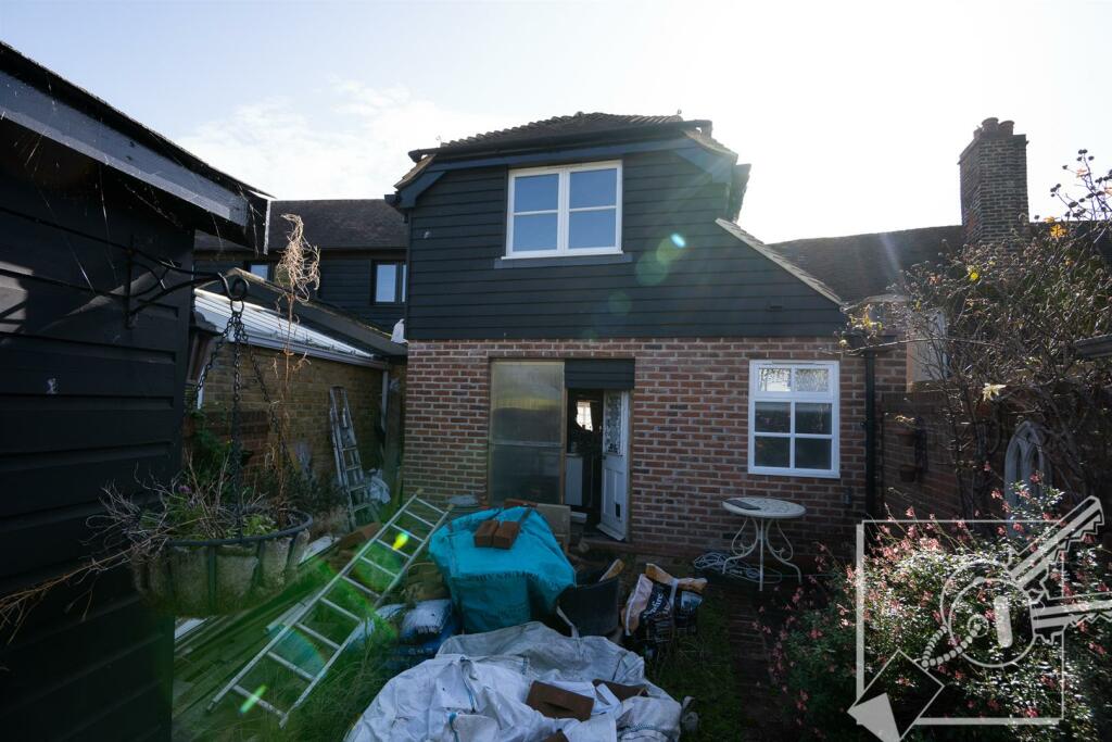 Additional property image - Warren Road, Southfleet, Gravesend