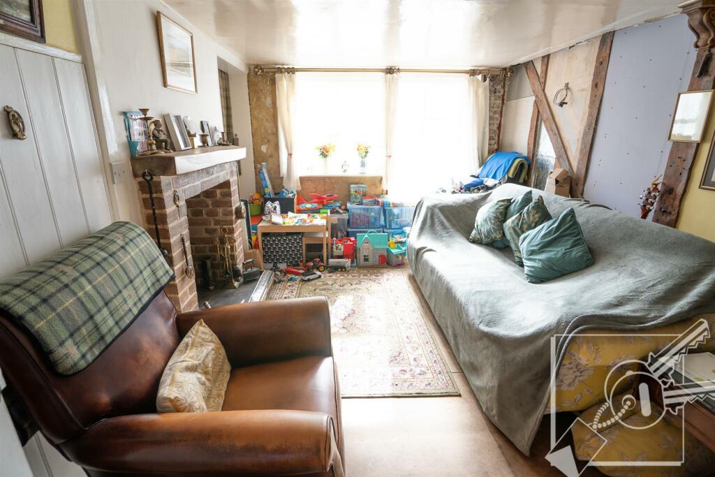 Additional property image - Warren Road, Southfleet, Gravesend