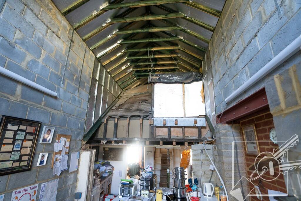 Additional property image - Warren Road, Southfleet, Gravesend