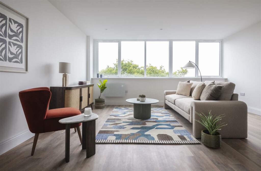 Additional property image - 3 Trinity Point, New Road, Gravesend