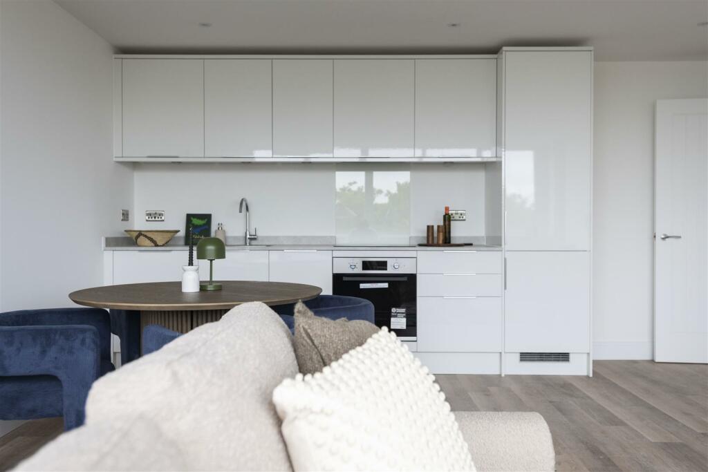 Additional property image - 3 Trinity Point, New Road, Gravesend