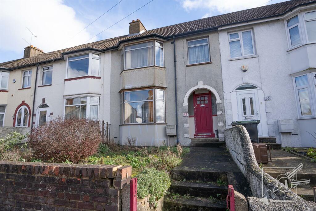 3 bedroom house for sale in Springhead Road, Northfleet, Gravesend, DA11