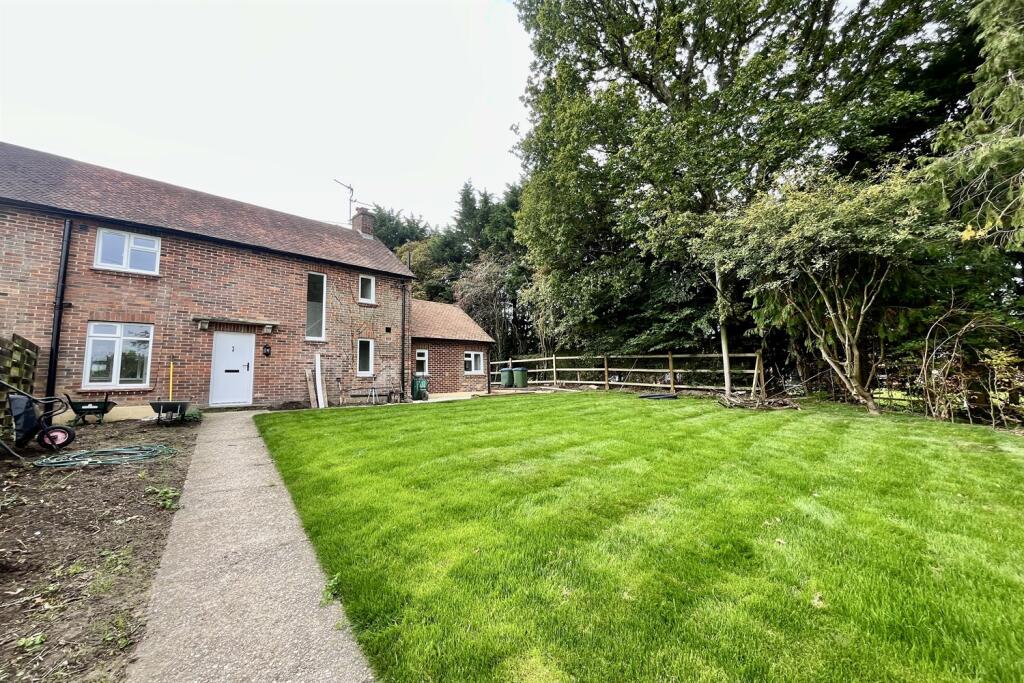 Main image of property: Ashurst, Steyning, BN44
