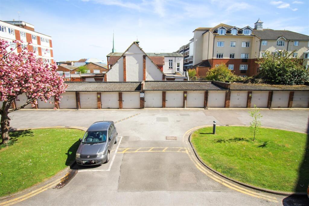 Main image of property: London Road, Westcliff-On-Sea
