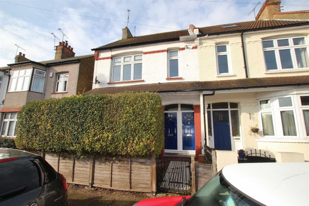 Main image of property: Lymington Avenue, Leigh On Sea, Essex