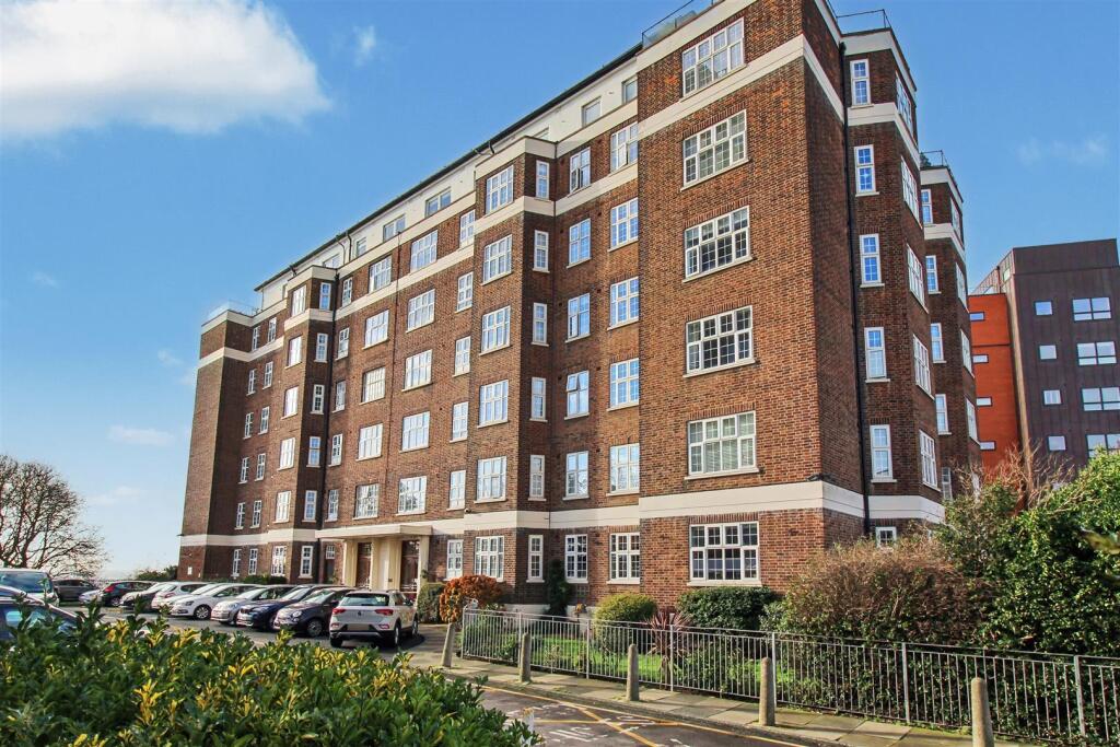 Main image of property: Broadway West, Leigh-On-Sea