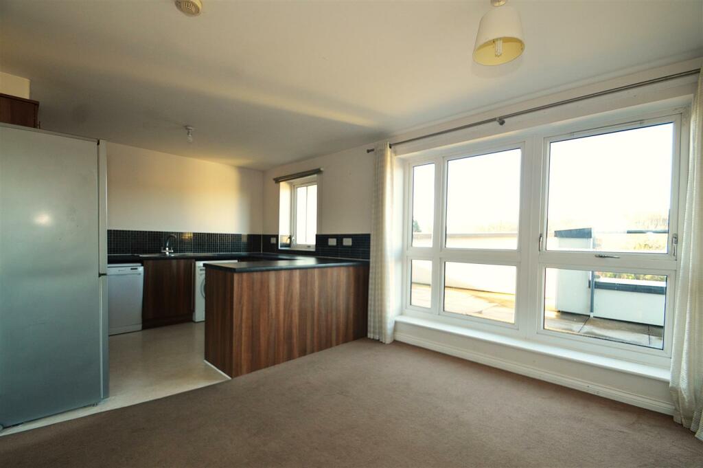 Additional property image - Paxton Drive, Bristol