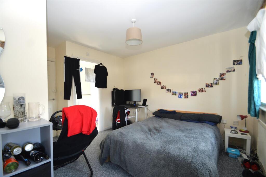 Additional property image - Hazel Grove, Bristol