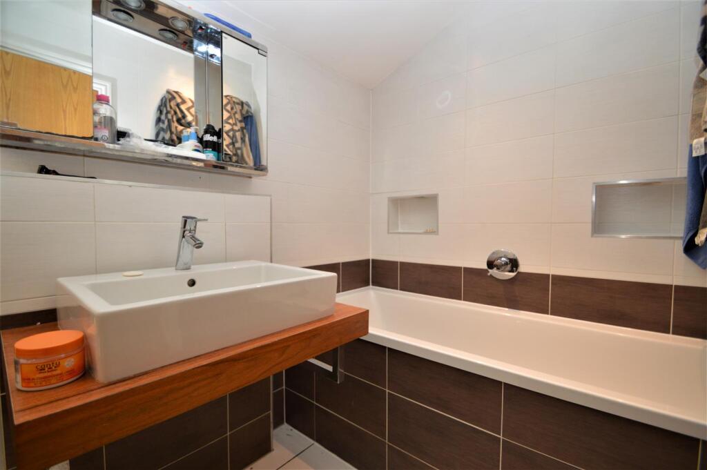 Additional property image - Park Road, Southville, Bristol
