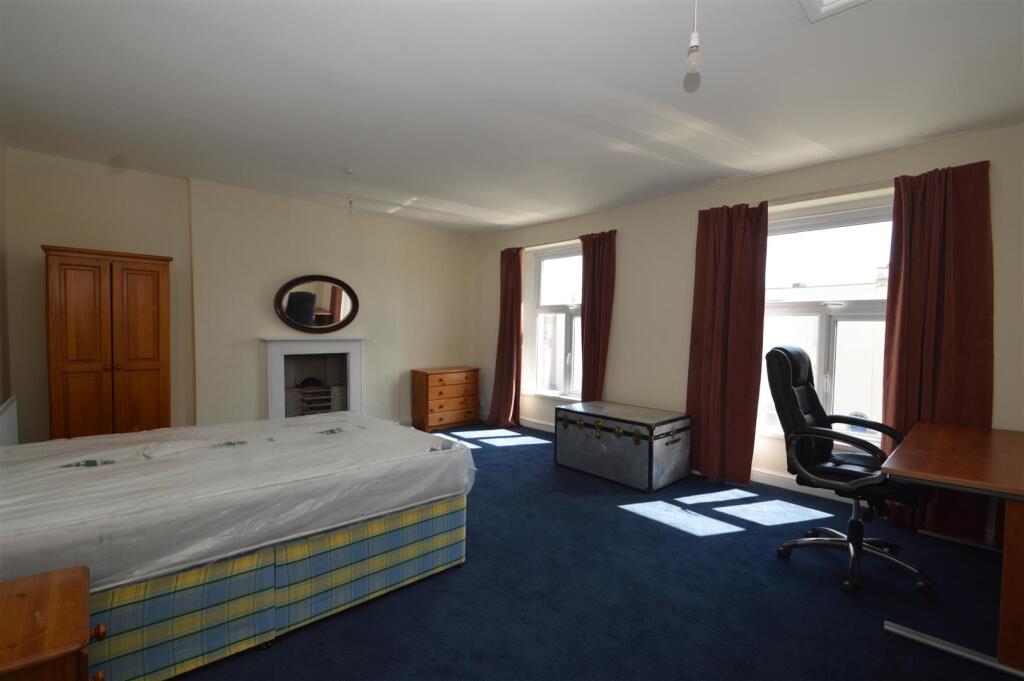 Additional property image - Sussex Place, St Paul's, Bristol