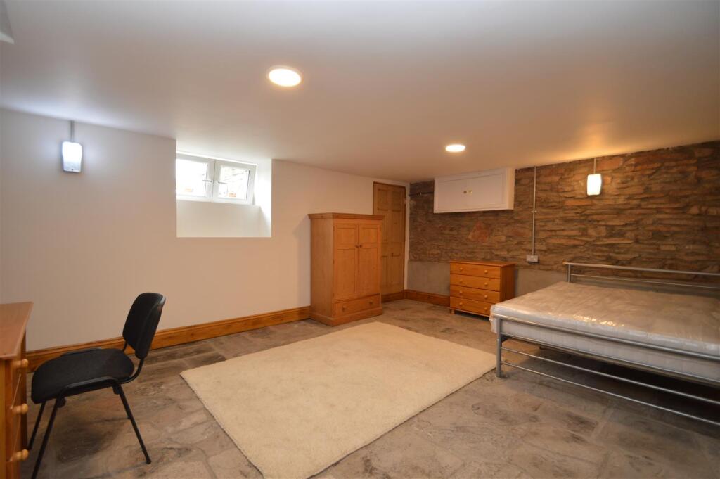 Additional property image - Sussex Place, St Paul's, Bristol
