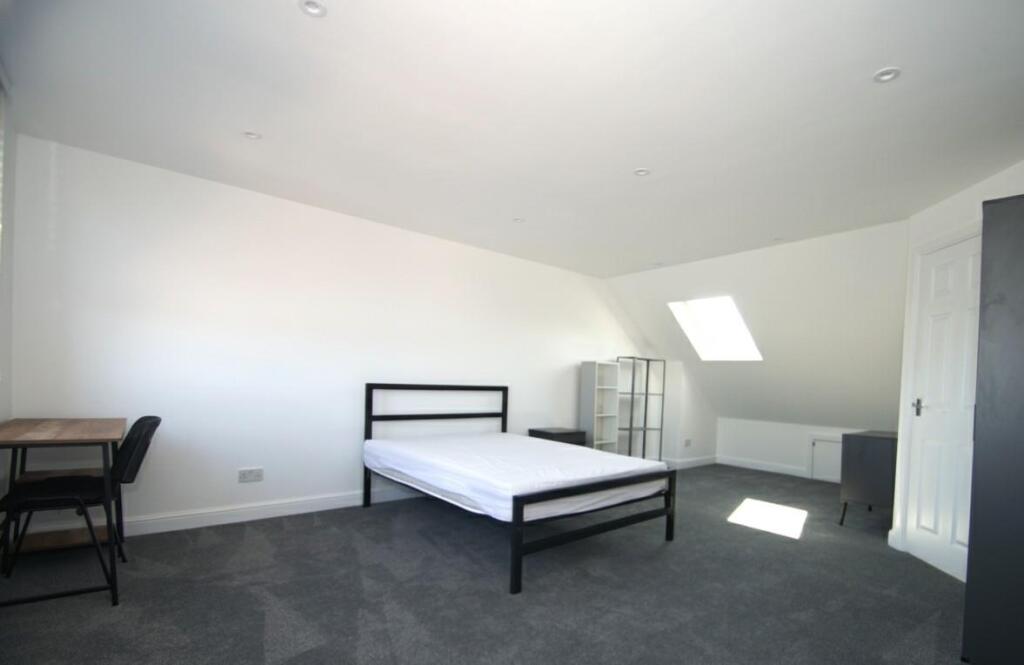 Main image of property: Gloucester Road, Horfield, Bristol