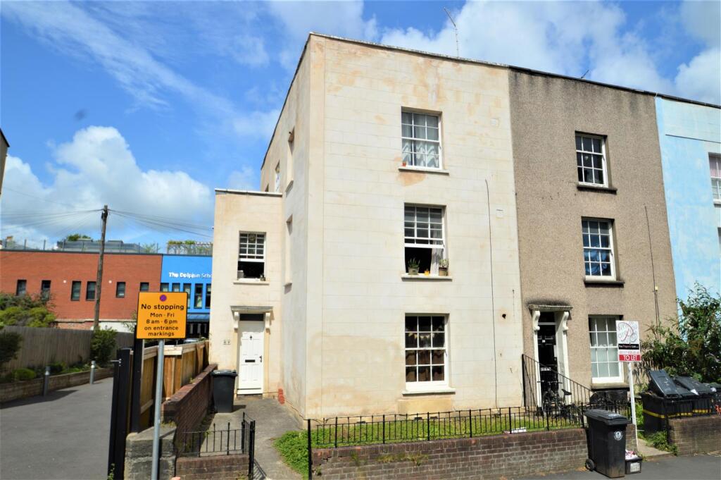 Main image of property: Bath Buildings, Montpelier, Bristol