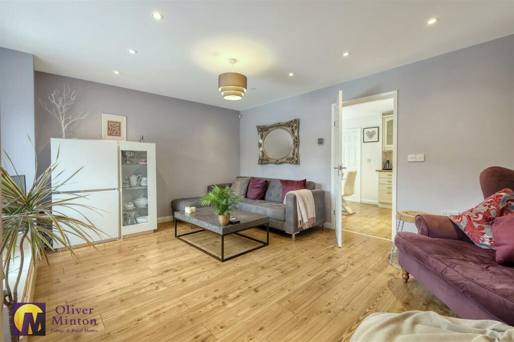 Additional property image - Hansells Mead, Roydon