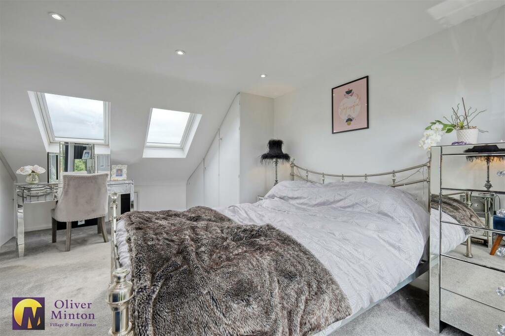 Additional property image - Hansells Mead, Roydon