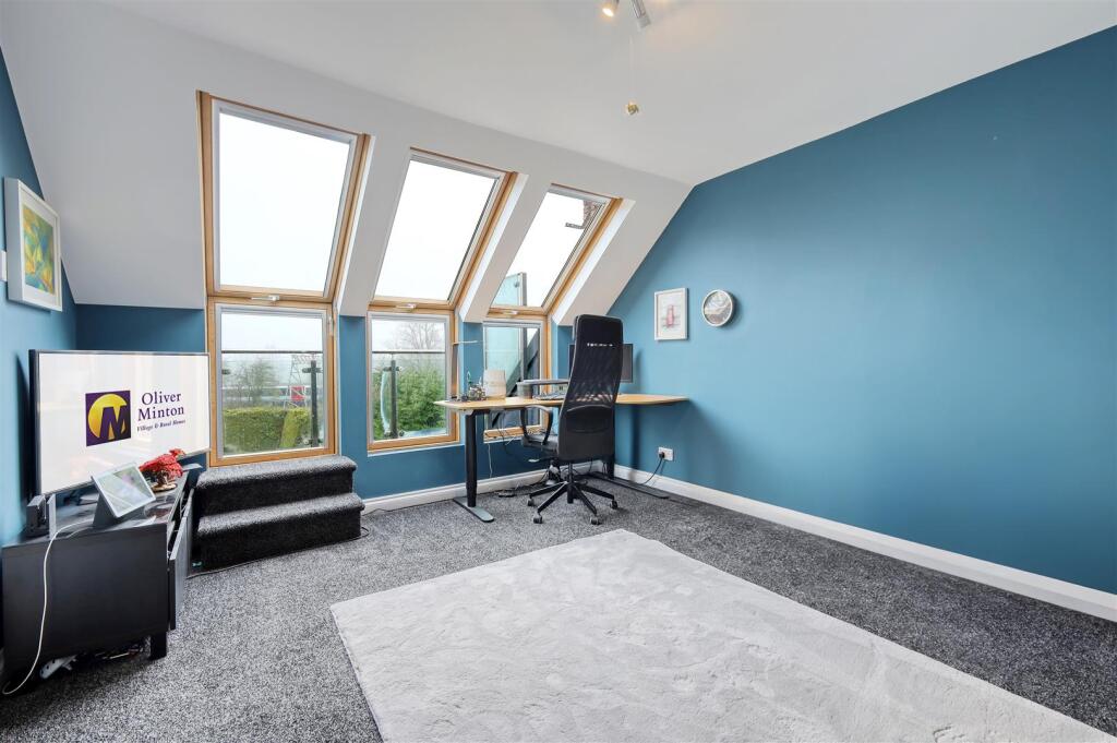 Additional property image - The Granary, Roydon