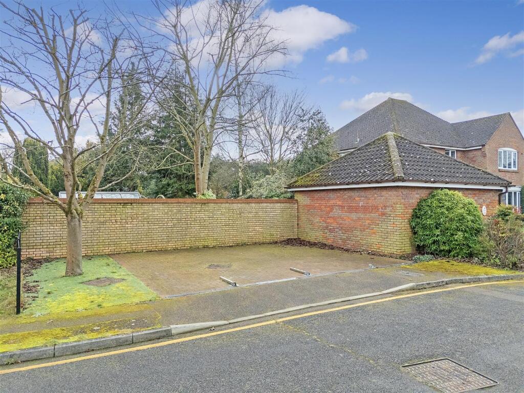 Additional property image - The Granary, Roydon