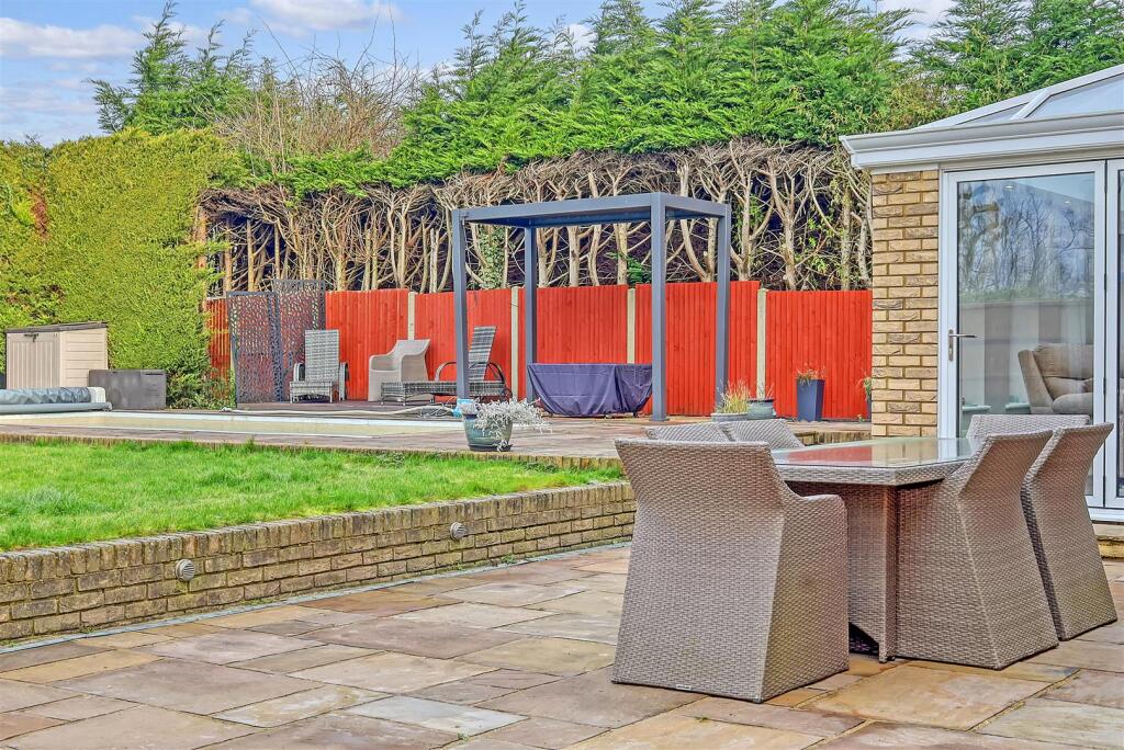 Additional property image - The Granary, Roydon
