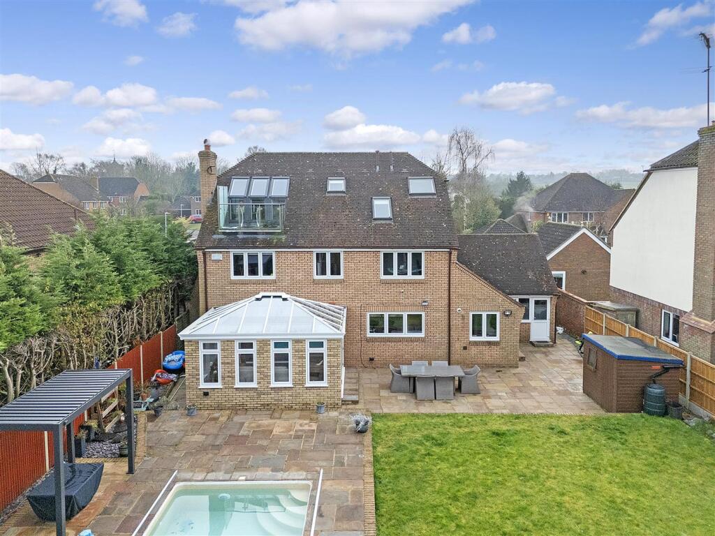Additional property image - The Granary, Roydon