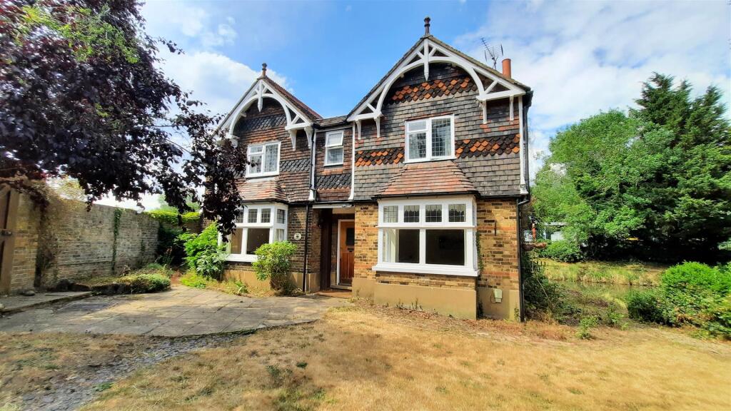 Main image of property: Riverside House, Roydon
