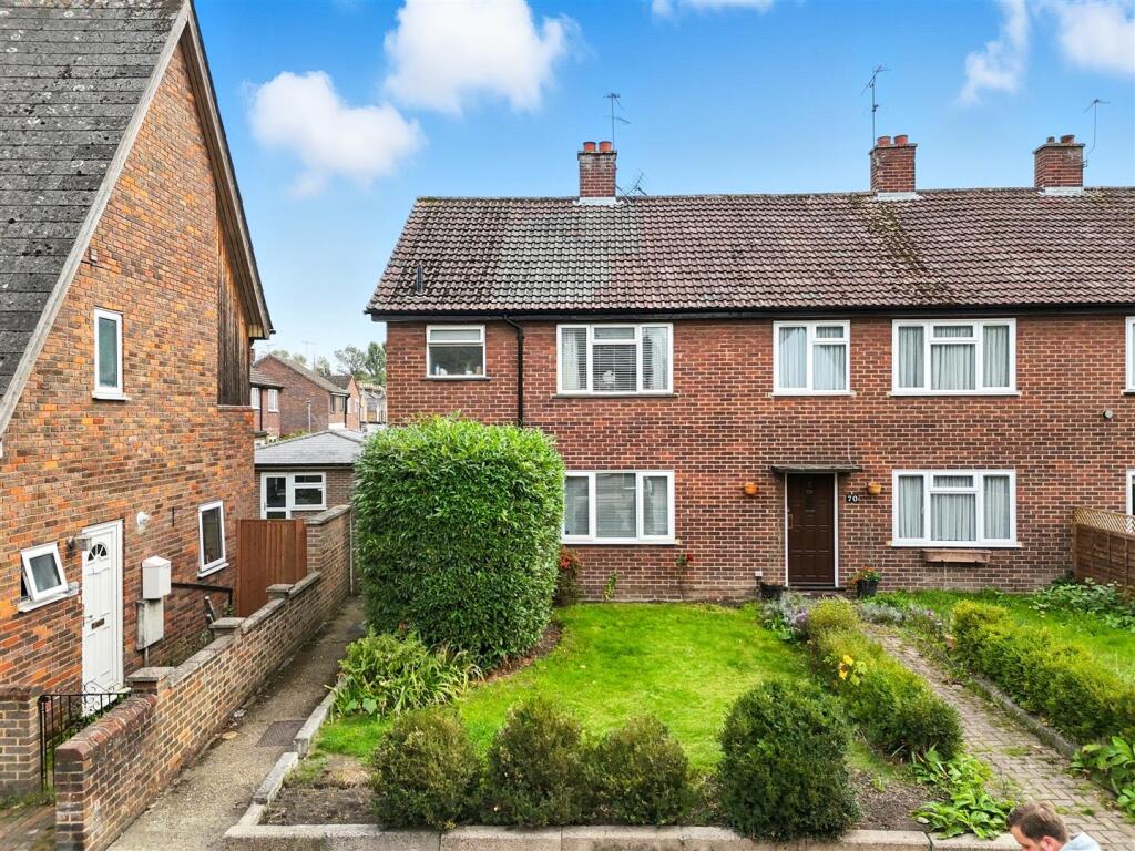 Main image of property: High Street, Stanstead Abbotts