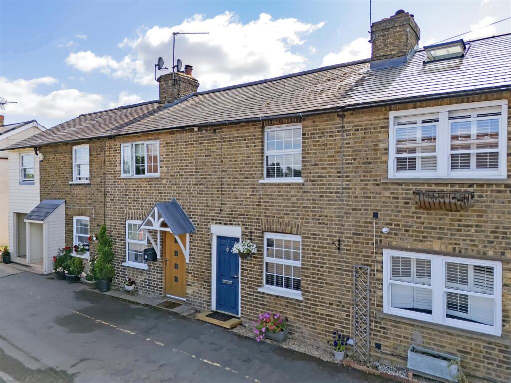 Main image of property: Yew Tree Cottages, Colliers End, SG11