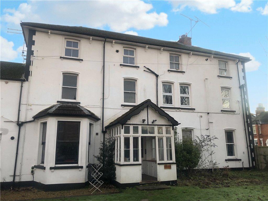 Studio flat for sale in Southampton Street, Farnborough, Hampshire, GU14